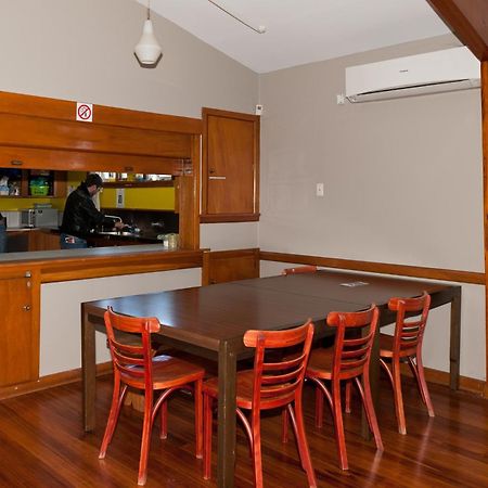 85 On Bealey Hostel Christchurch Bagian luar foto