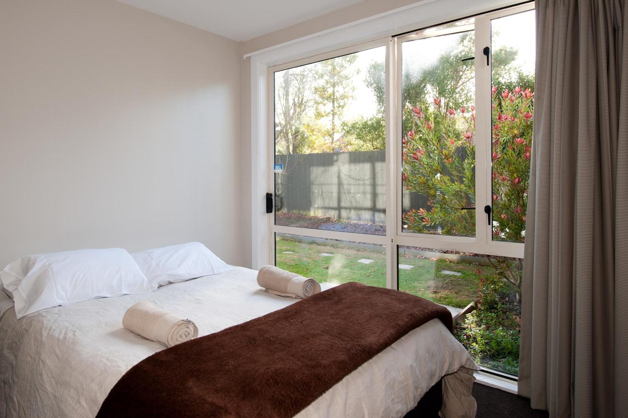85 On Bealey Hostel Christchurch Bagian luar foto