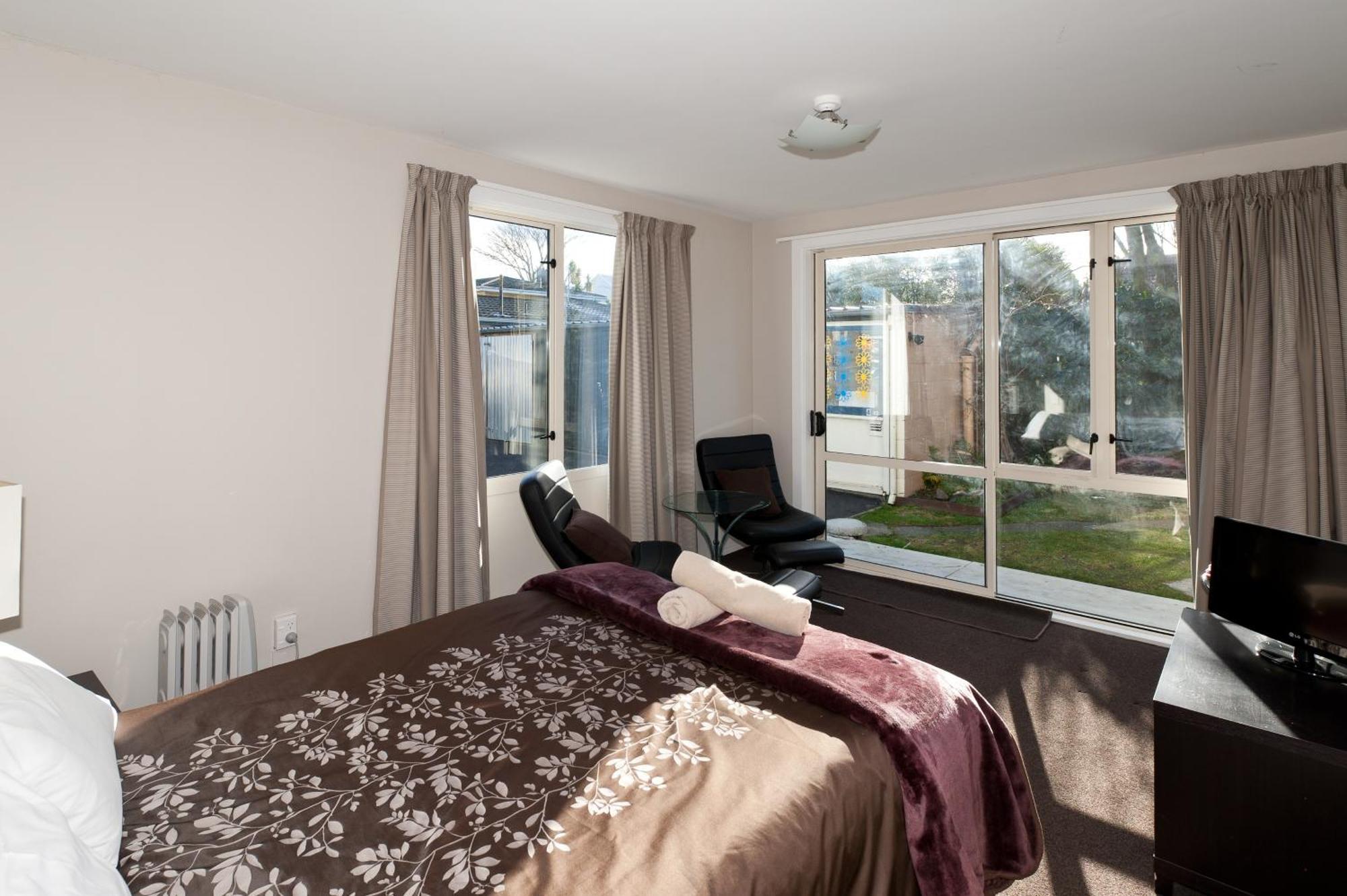 85 On Bealey Hostel Christchurch Bagian luar foto